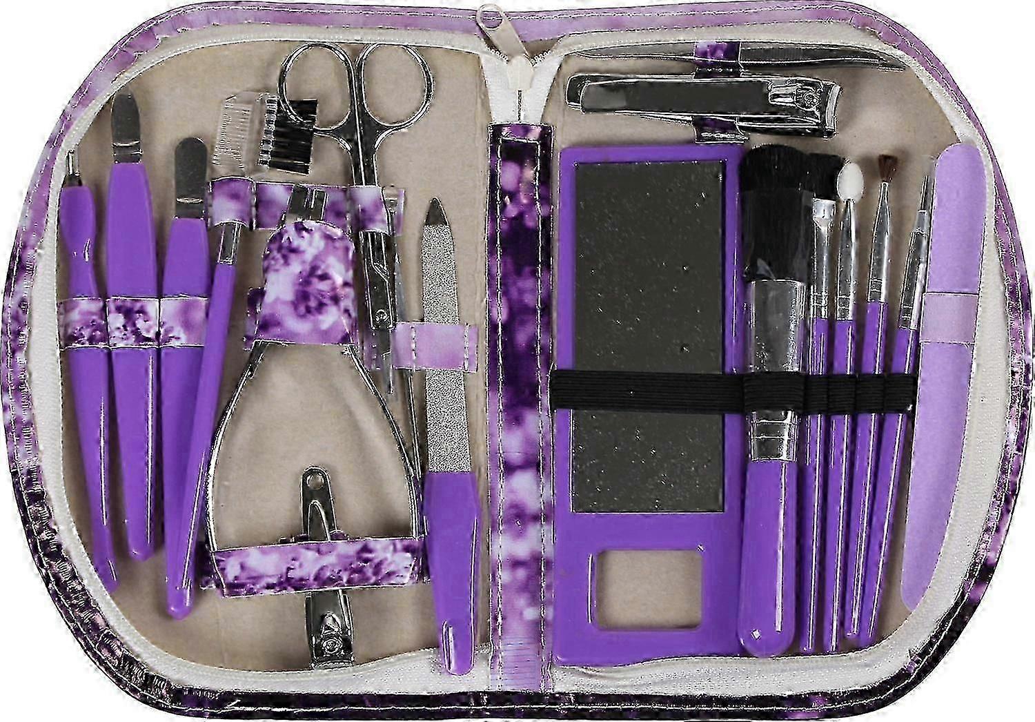 Wellys 18 pc manicure set 'Lavender'.