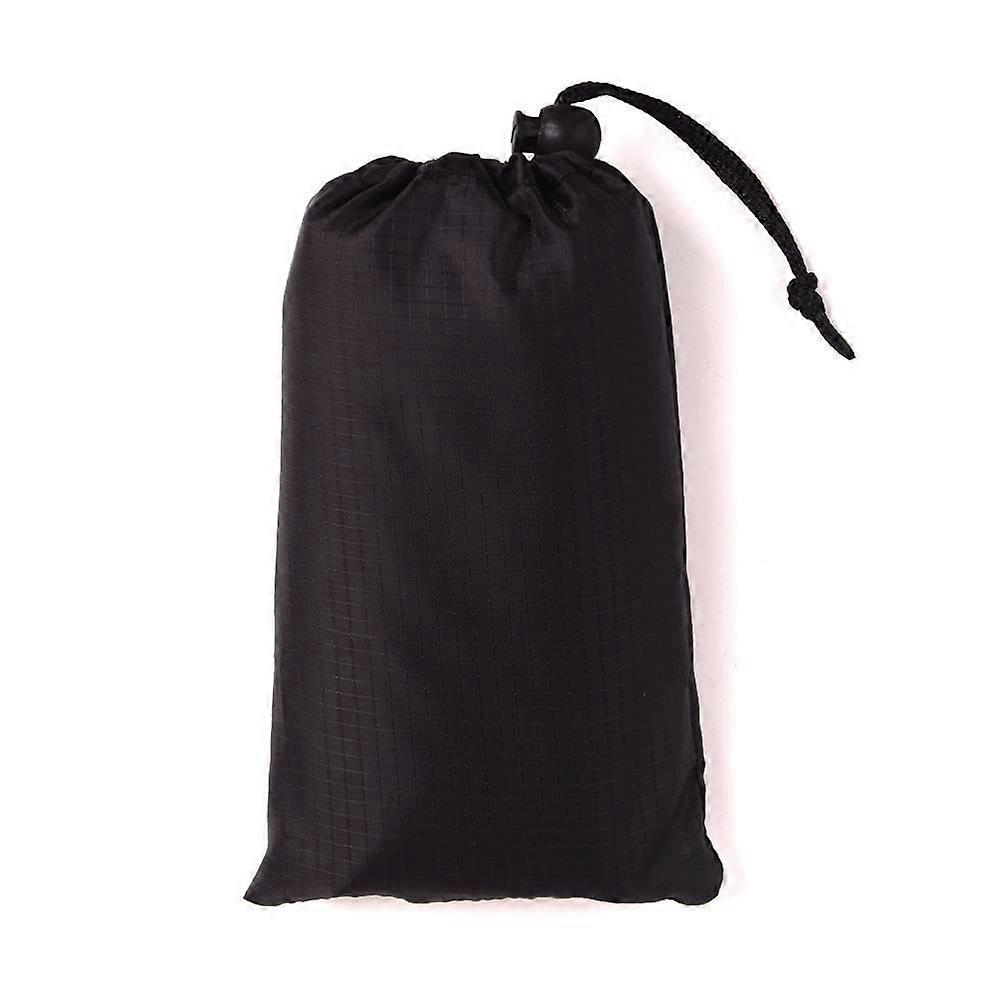 Waterproof Durable Picnic Blanket for Family, Foldable Sandproof Beach Mat 1.4m x 2m in Black for Camping and Outdoor Activities