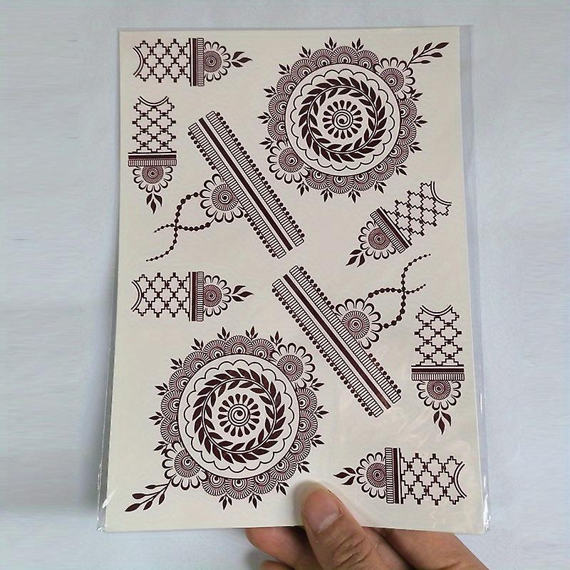 1 Sheet Waterproof And Sweatproof Temporary Tattoo Sticker For Women - Lace Hollow Pattern Design