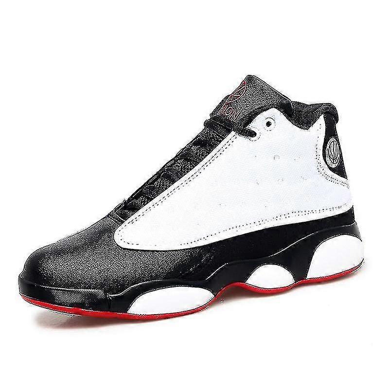 Atletism Baschet Adidași