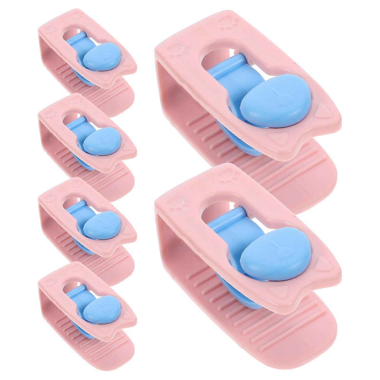 6pcs Quilt Clips Bed Sheet Grippers Non Slip Plastic Fasteners for Comforter Bedding Easy Installation and Secure Hold