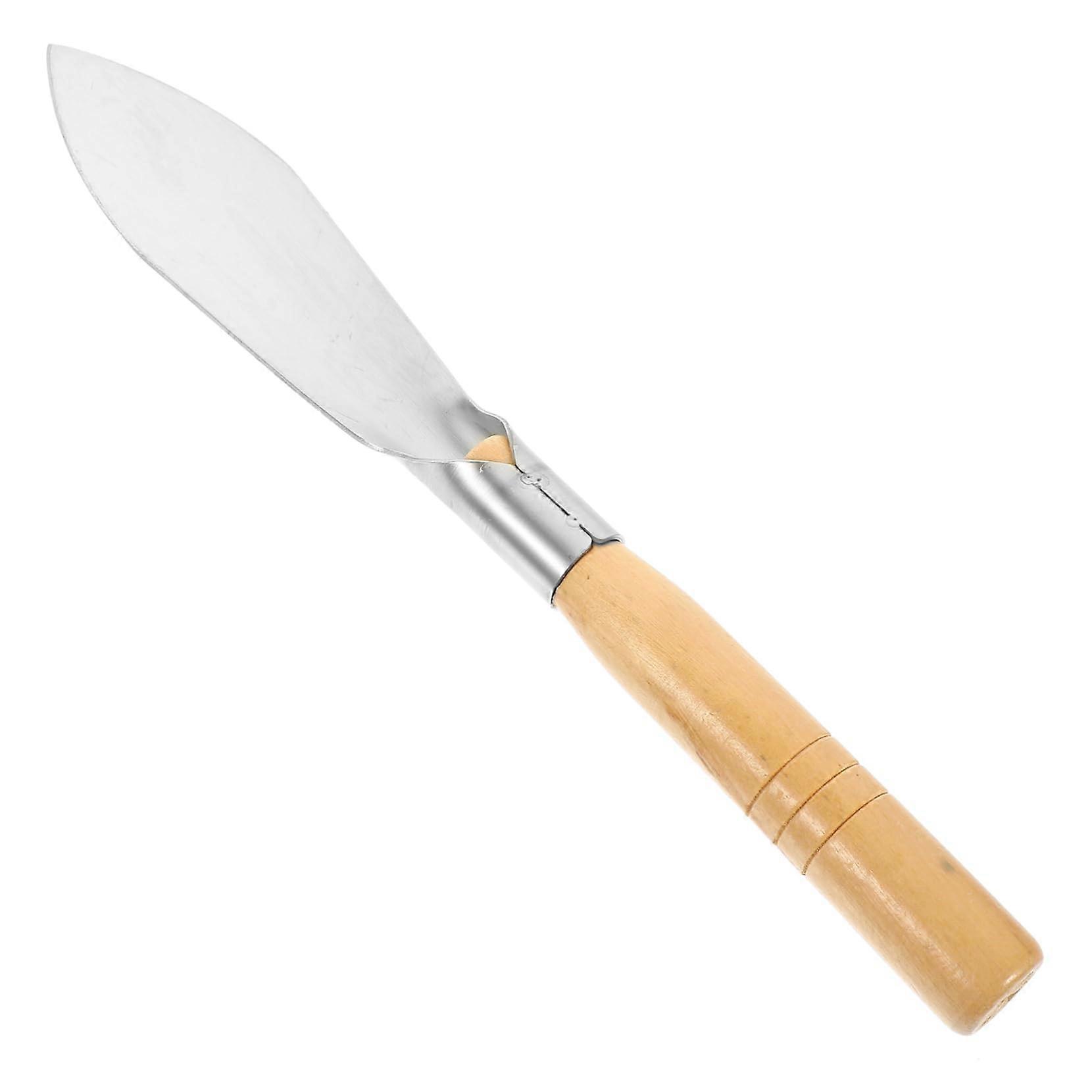 Small garden shovel with wooden handle
Sturdy for digging, planting, and weeding
Versatile for flower beds and small areas