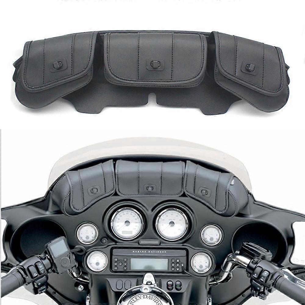 Windshield tool kit, suitable for Harley-Davidson Road Glide 2009 - 2013 models, with buffer storage function