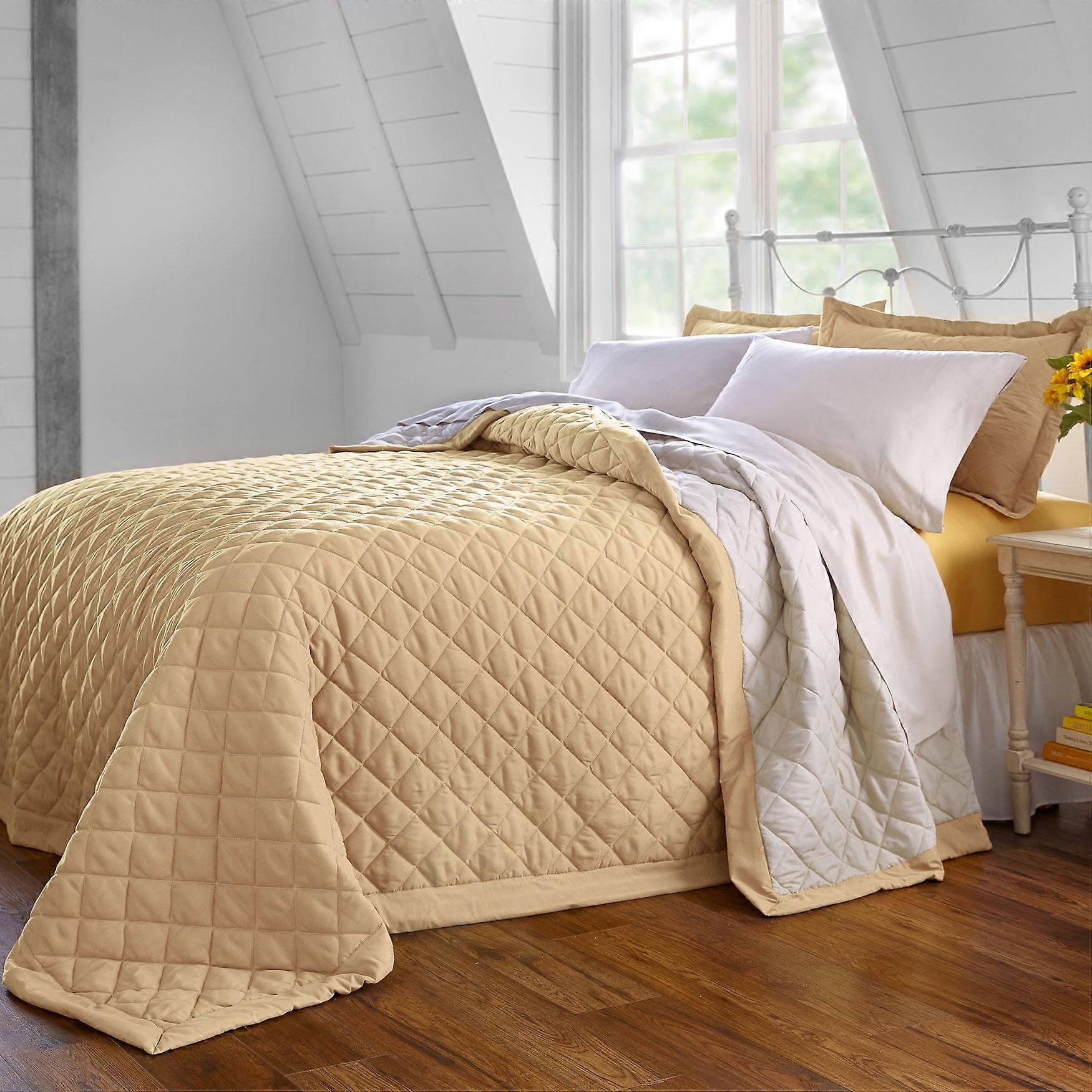 BrylaneHome Bedding BH Studio Reversible Two-Tone Ultra Soft Quilted Bedspread