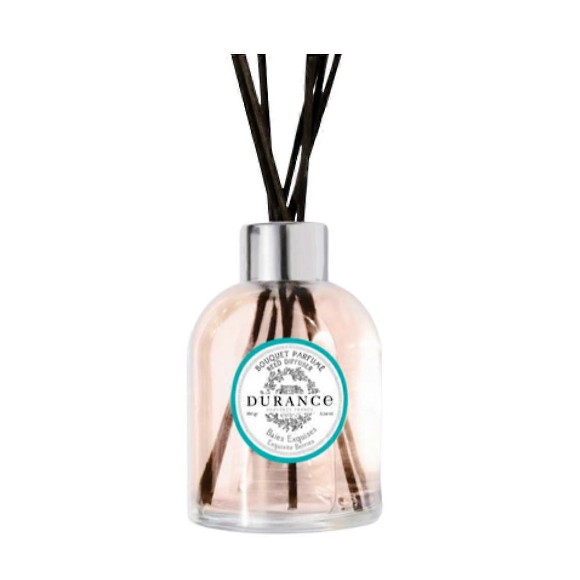 Hieno marjatuoksuinen kimppu