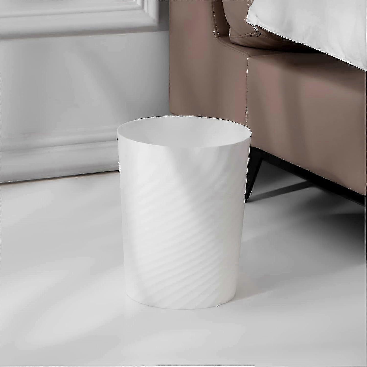 Small plastic trash can for bathroom, laundry, kitchen, office 2025