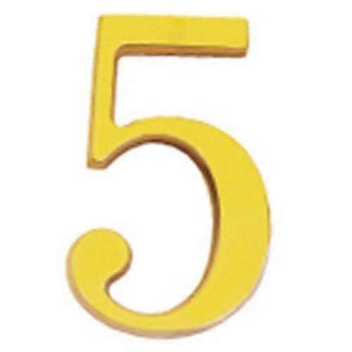 Nom « 5 »