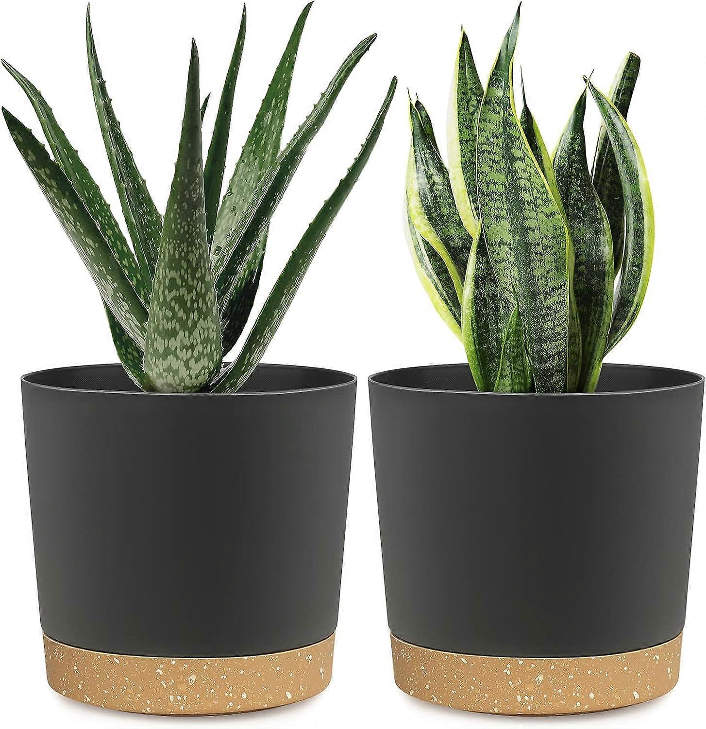 Salgsfremmende salg 2 stk plastblomsterpotter med tallerkener