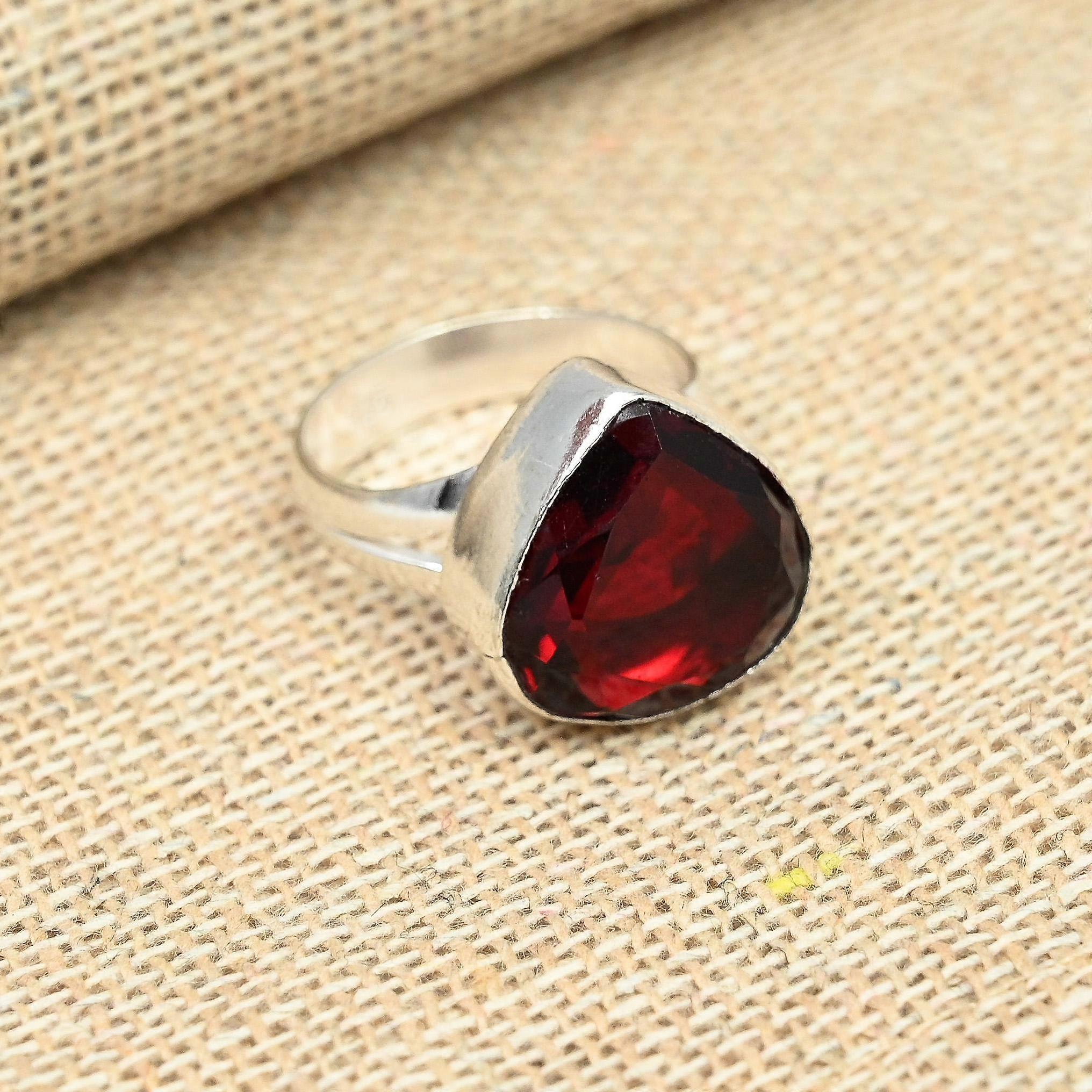 Red Garnet Gemstone Solid 925 Sterling Silver Handmade Jewelry Engagement Ring