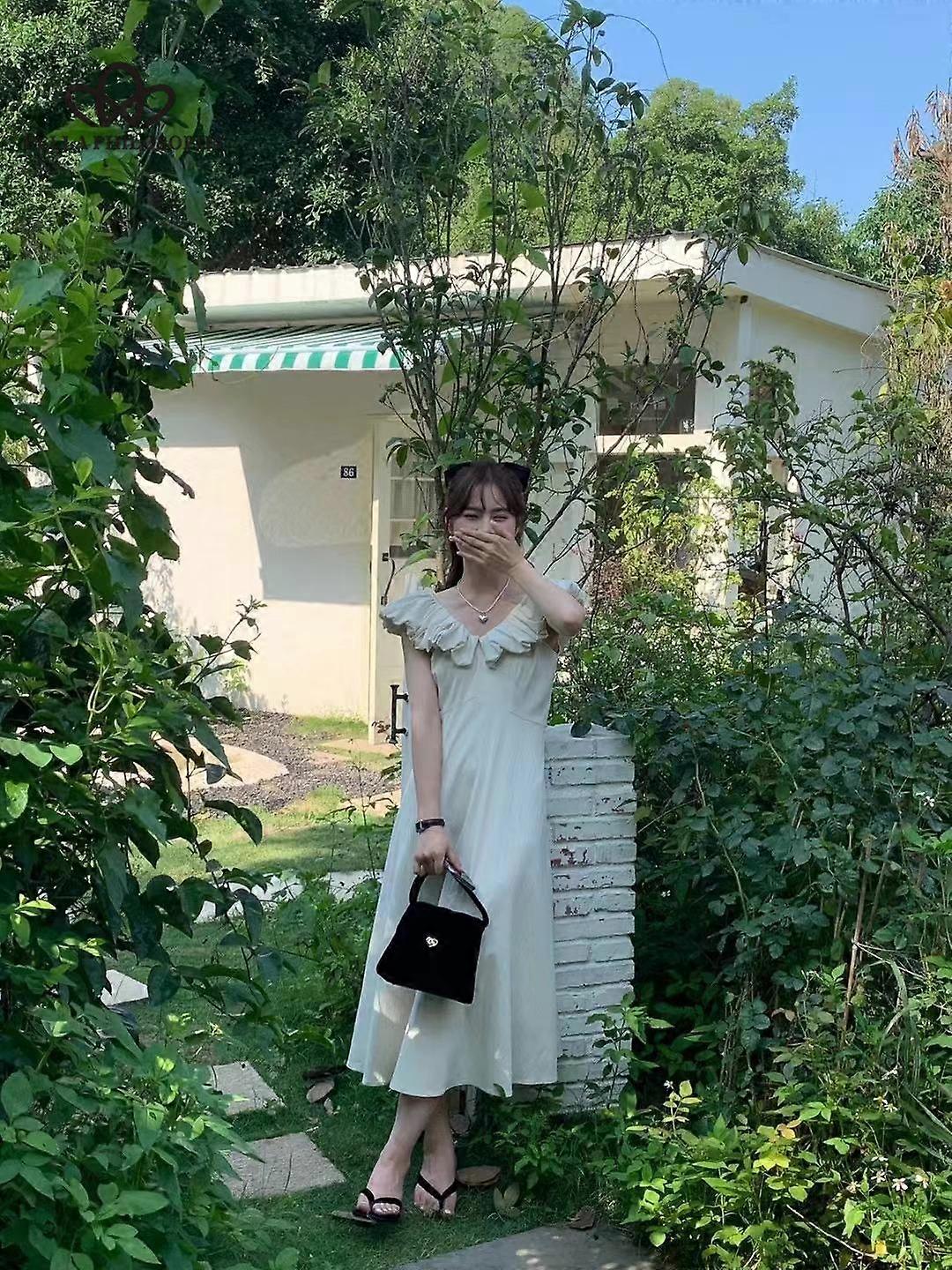 Korean Style Elegant Temperament Design Sense Clouds V-Neck Ruffled Waist Slimming Solid Color A- Line Dress