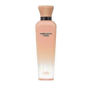 Adolfo Domínguez Terracota Musk, el perfume mágico Terracota Musk es el nuevo perfume de Adolfo Domínguez lanzado en 2021 d