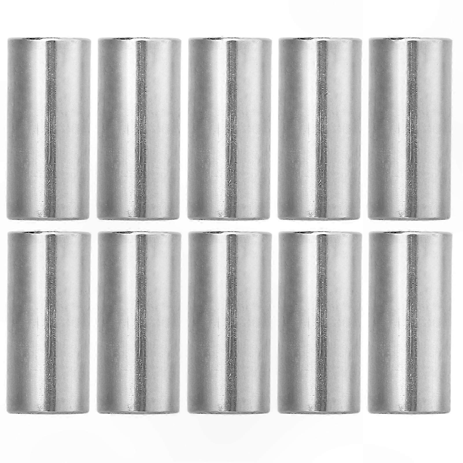 Rozsdamentes acél M10 x 1,5 belső menetes csatlakozóanyák, 30 mm hosszú, 10 db-os csomag a biztonságos csatlakozásokhoz