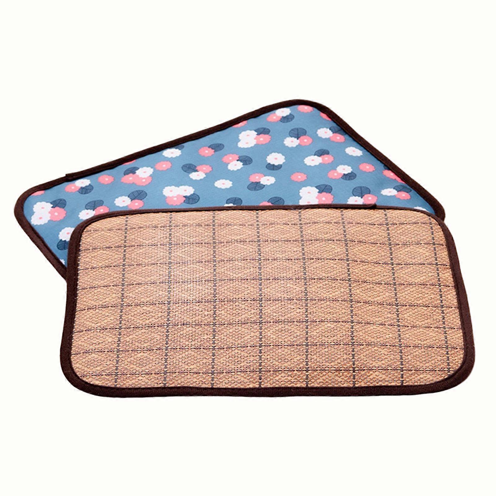 Cooling Summer Pad Mat for Pet Summer Non-Toxic Dog Cooling Pad Keep Cooling for Pets Dogs Cats