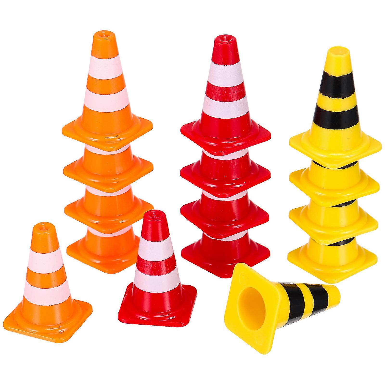 Road Barrier Simulation Mini Traffic Cones for Kids Playing 15Pcs Collection