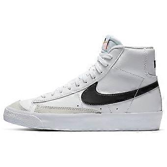 Nike Blazer Mid 77 Mid top Skateboard Shoes White Black DA4086-100