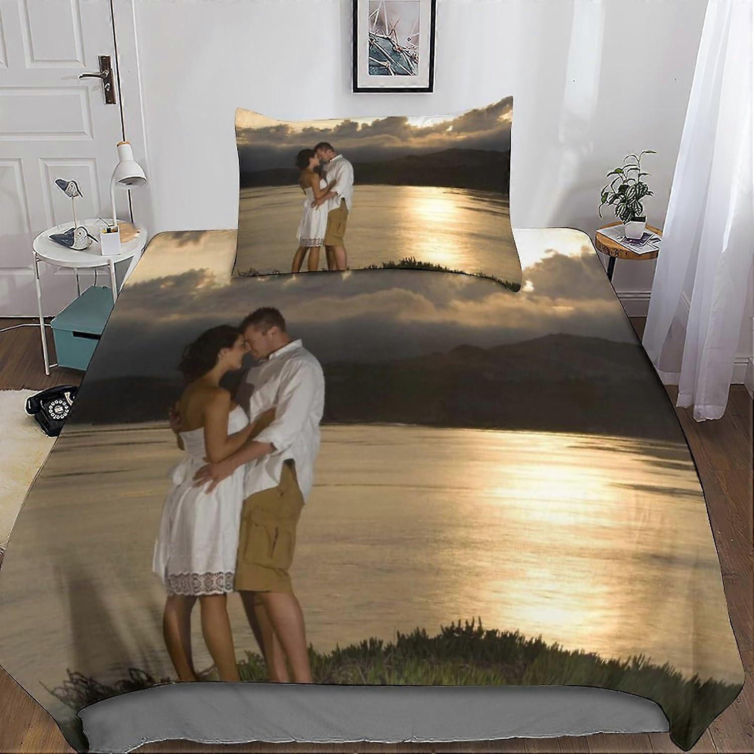 تخصيص صور الزوجين مجموعات غطاء لحاف مطبوعة من الألياف الدقيقة مجموعة الفراش مع غطاء لحاف إغلاق بسحاب وأغطية وسائد 135 * 200 سم