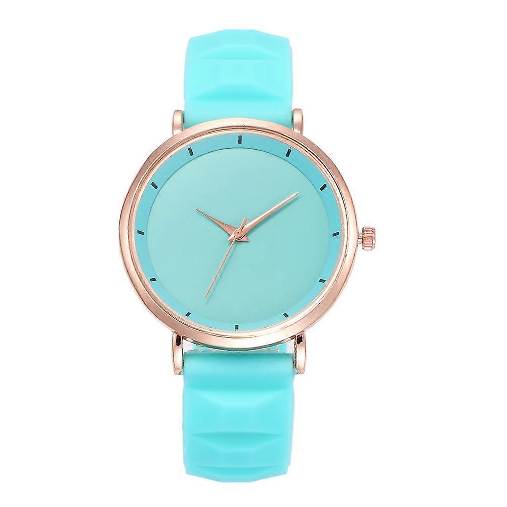 Fashionable Lightweight Quartz Wrist Watch with Band Durable Casual Design for Daily Wear and Stylish Outfits