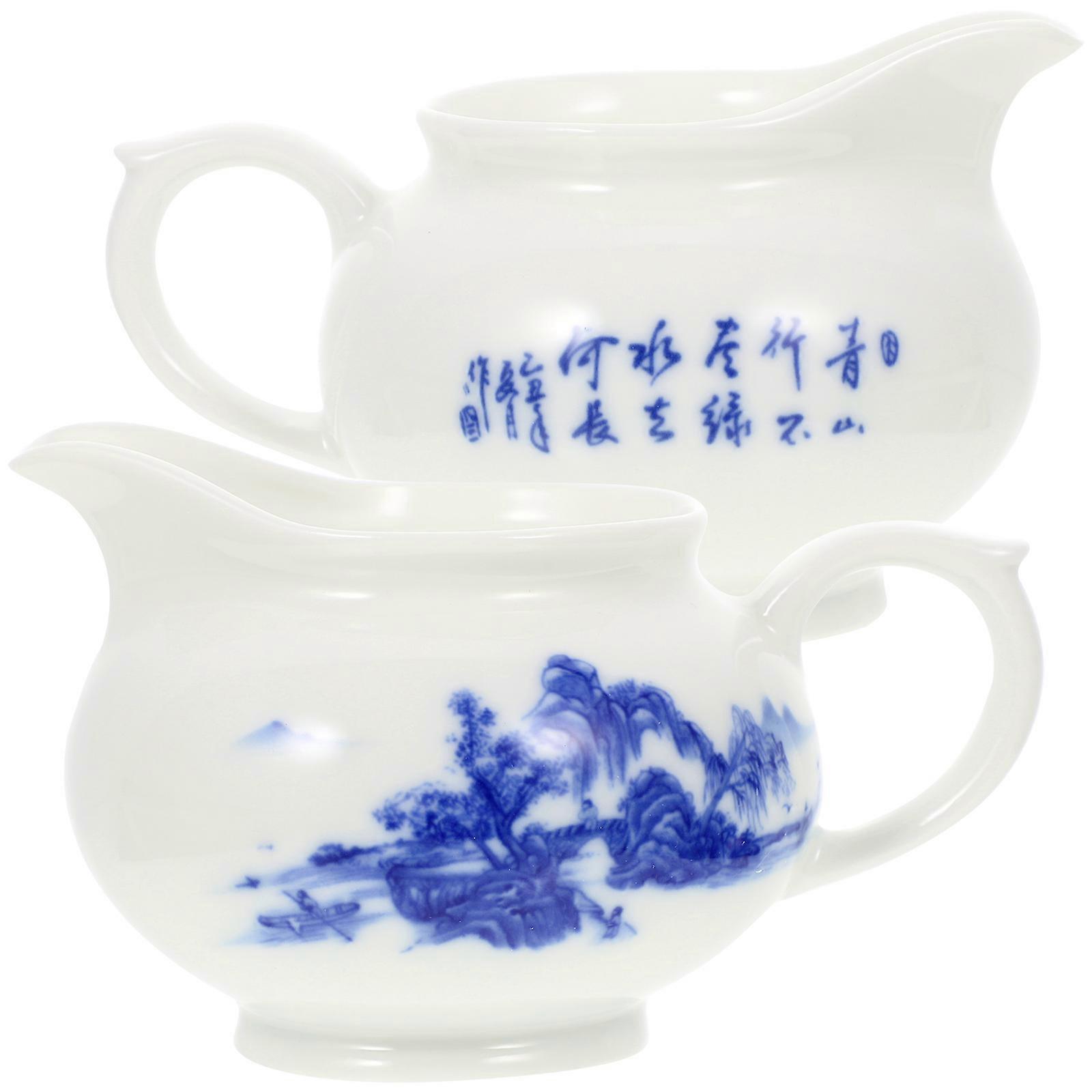 Blue & White Ceramic Sauce Jug Set Dripless Gravy Boat for Milk, Sauces & Broth Easy to Clean Serving Jug for Kitchen & Dining