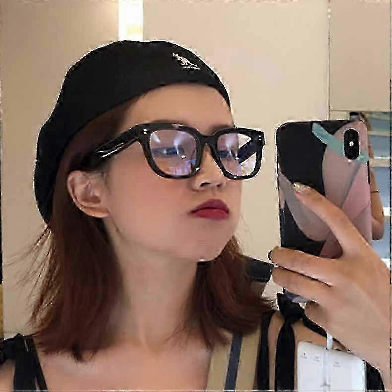 Retro Round Women's Sunglasses Set