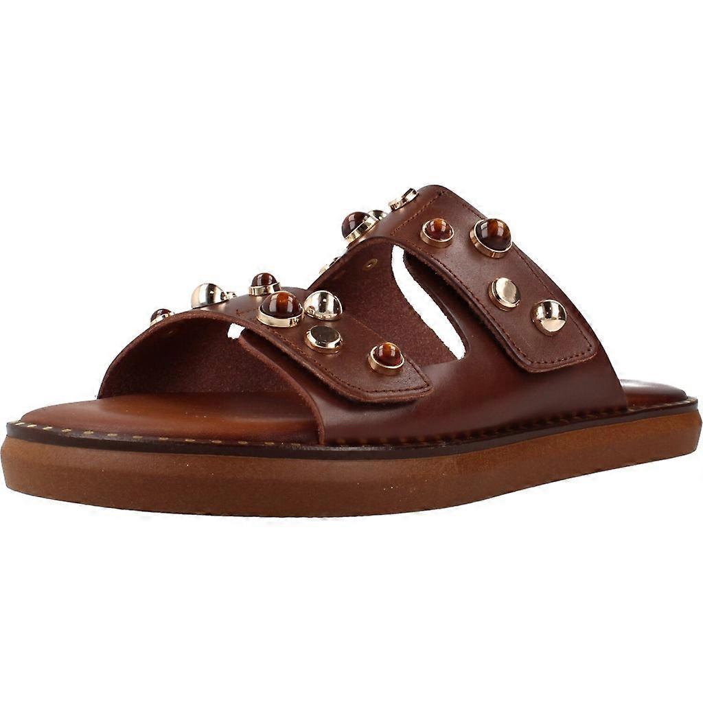 Caryatis Sofia Sandals