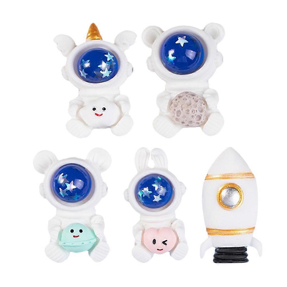 It looks like you're referring to a product listing for **"1set Space Man Rocket Resin DIY Accessories For Phone Case Small Craft Decor Lightweight