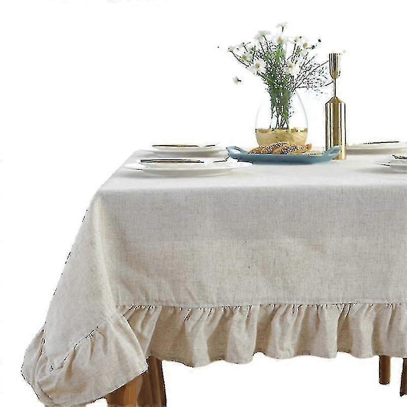 Table cover with rustic vintage flounces and washable fabric