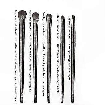 Set von Make-up-Pinseln für die Augen, mit natürlichen Borsten, geeignet für Lidschatten, Augenbrauen, Konturierung und Eyeliner. Präzise Misch- und Detail-Kosmetikwerkzeuge.