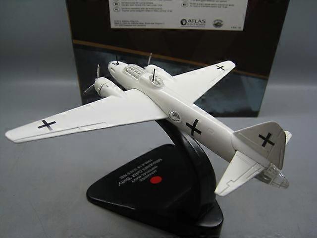 1/144 Scale Airplane Model 1945 WWII Japanese G4M Diecast Metal Military Aircraft Model Toy Display Collections Toys