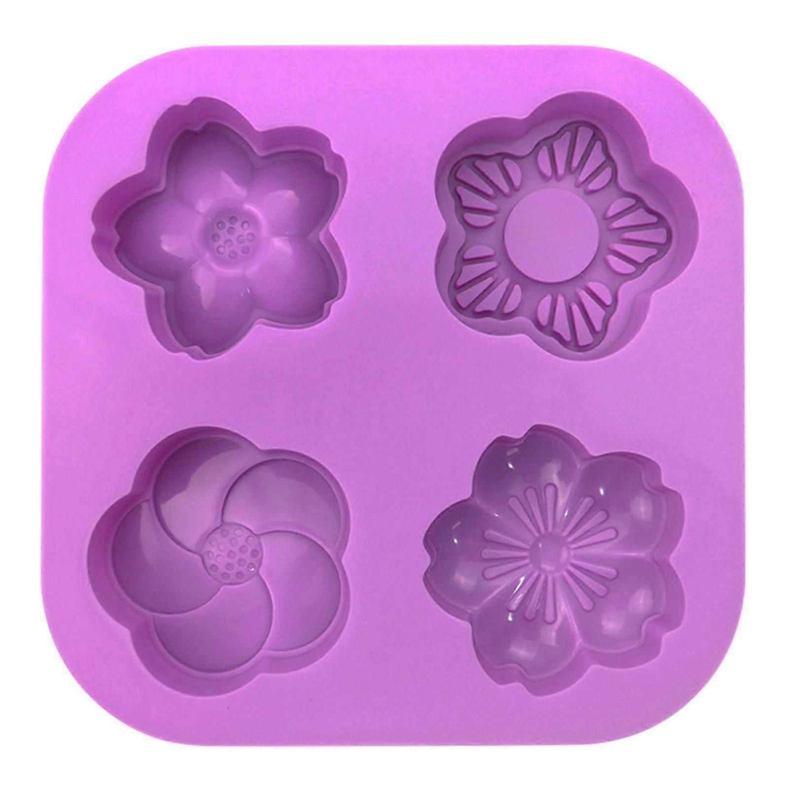 4 Holes Kitchen Baking Accessories Baking Gadgets Silicone Material Flower Shape