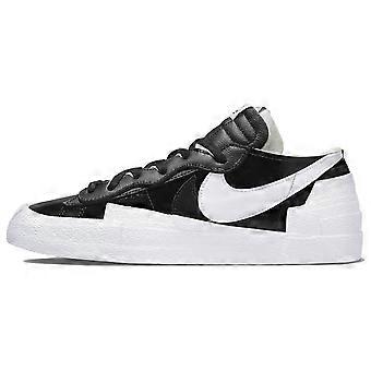 Nike X Sacai Blazer Low «Svart patent» DM6443-001