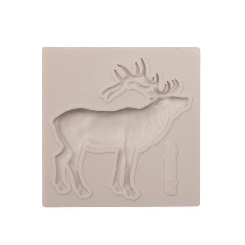 Christmas Reindeer Shape Cake Mold - 1PC