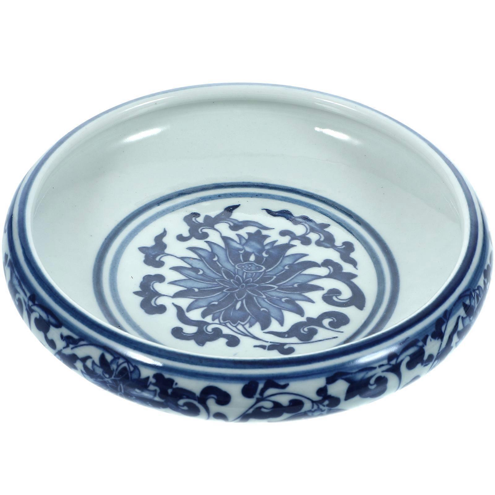 Water Brush Saucer Combining Durability and Creative Style