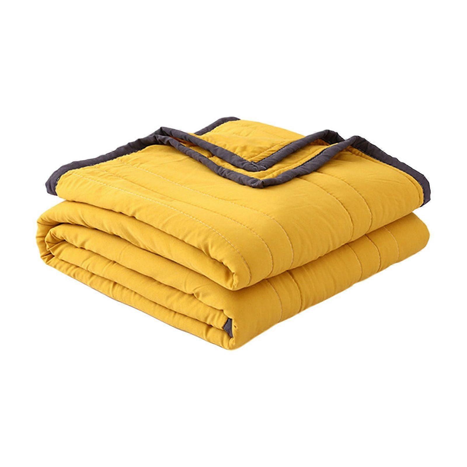 Cooling Light Comforter King Size, Lightweight Quilt with Double Sided Cold Effect, Summer Blanket for Hot Sleepers & Night Sweats, Yellow