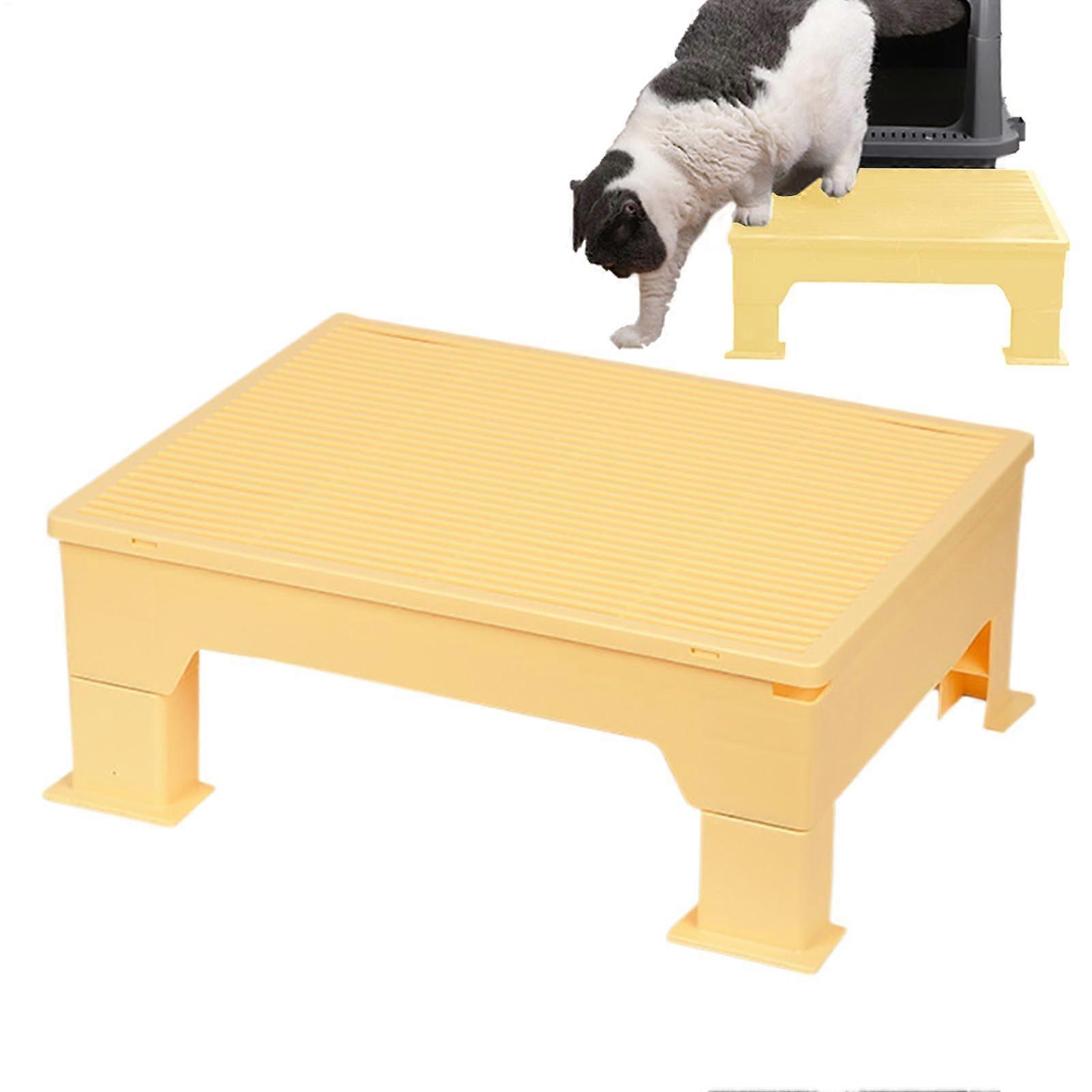 Adjustable height cat ramp, sinlips for elevated bedding, bed overflow with hygienic filter grid, yellow cat scale for adult and senior cats