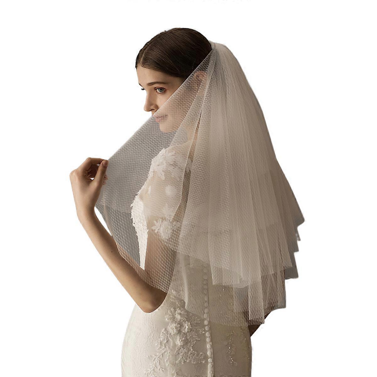 Multi-layered net bridal veil, 60×80 cm, 1 pc.