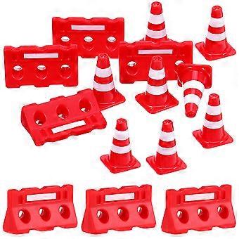 24Pcs Mini Traffic Cones Fences Traffic Road Signs Playset Traffic Cones Traffic Cones Educational tool Traffic Cone Hats