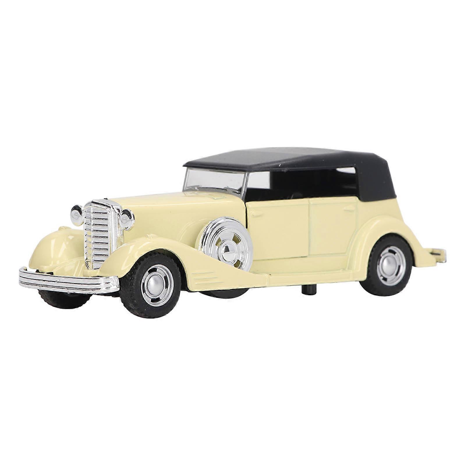 1:32 Classic Car Model Alloy Vintage Toy Open Doors Model Antique Pullback Car Toy Beige