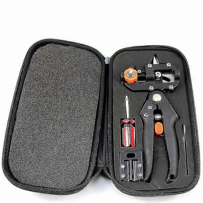 Shears For Cutting And Grafting Trees And The Garden