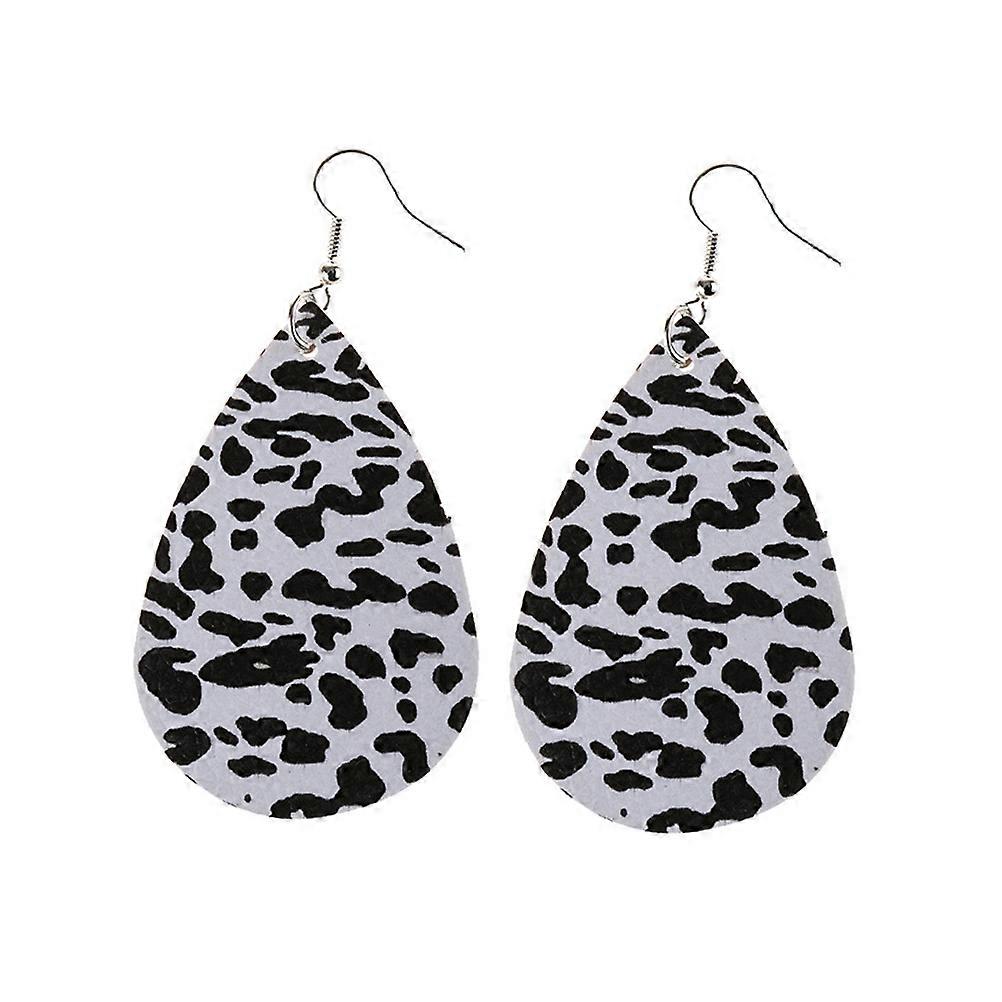 Cow Pattern Dangle Earrings Stylish , Durable & Comfortable Ear Decoration for Any Outfit