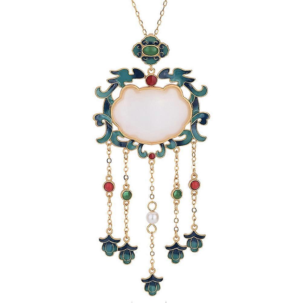 Here's a polished and engaging product description for your **Chinese Lock Charm Necklace**:

 

**Chinese Lock Charm Necklace – Elegant Retro Jade
