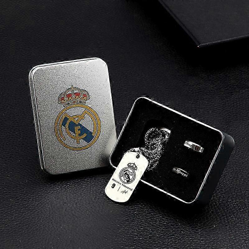 Fans present Real Madrid souvenir gift boxes