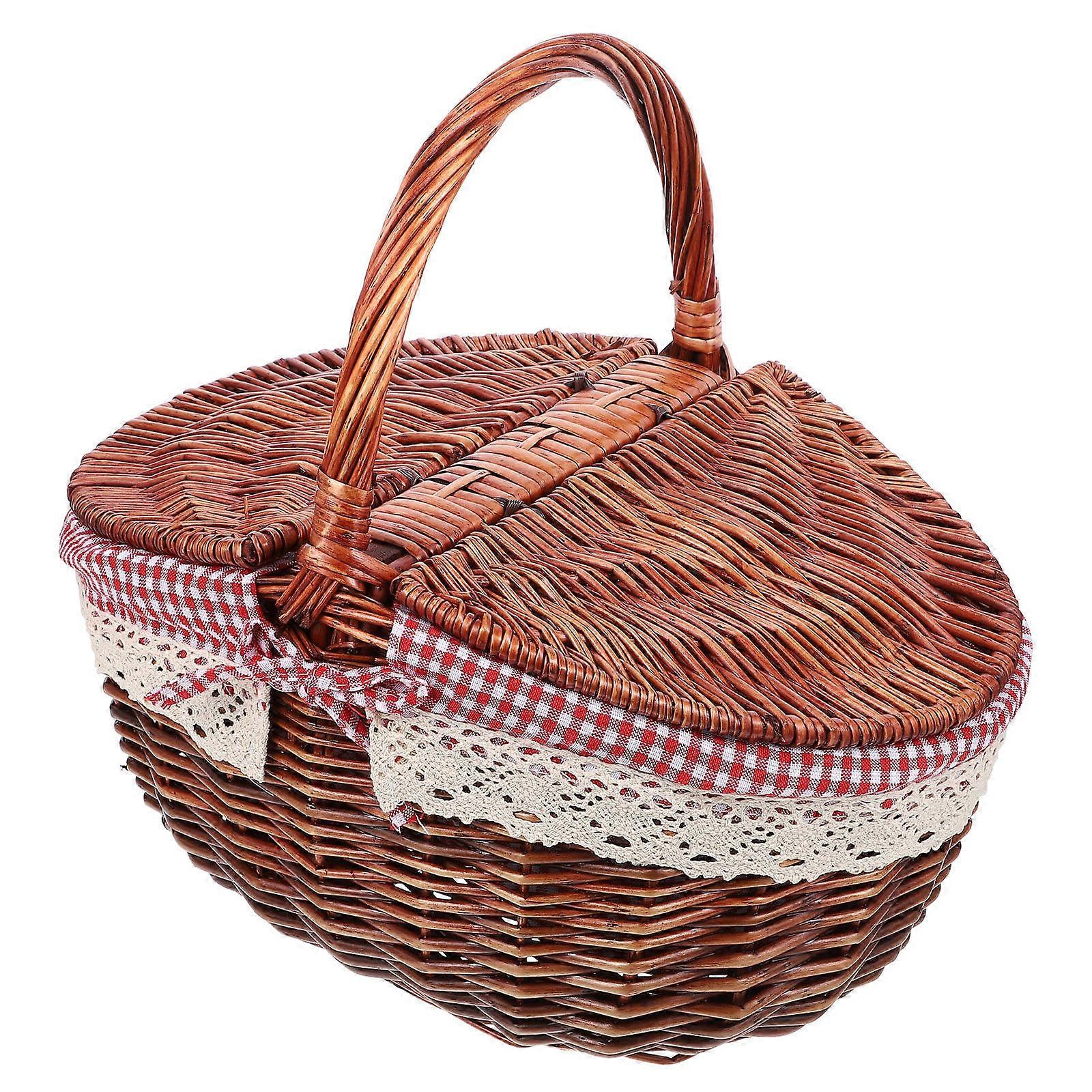 Reliable Picnic Basket with Two Closures for Leisure Activities