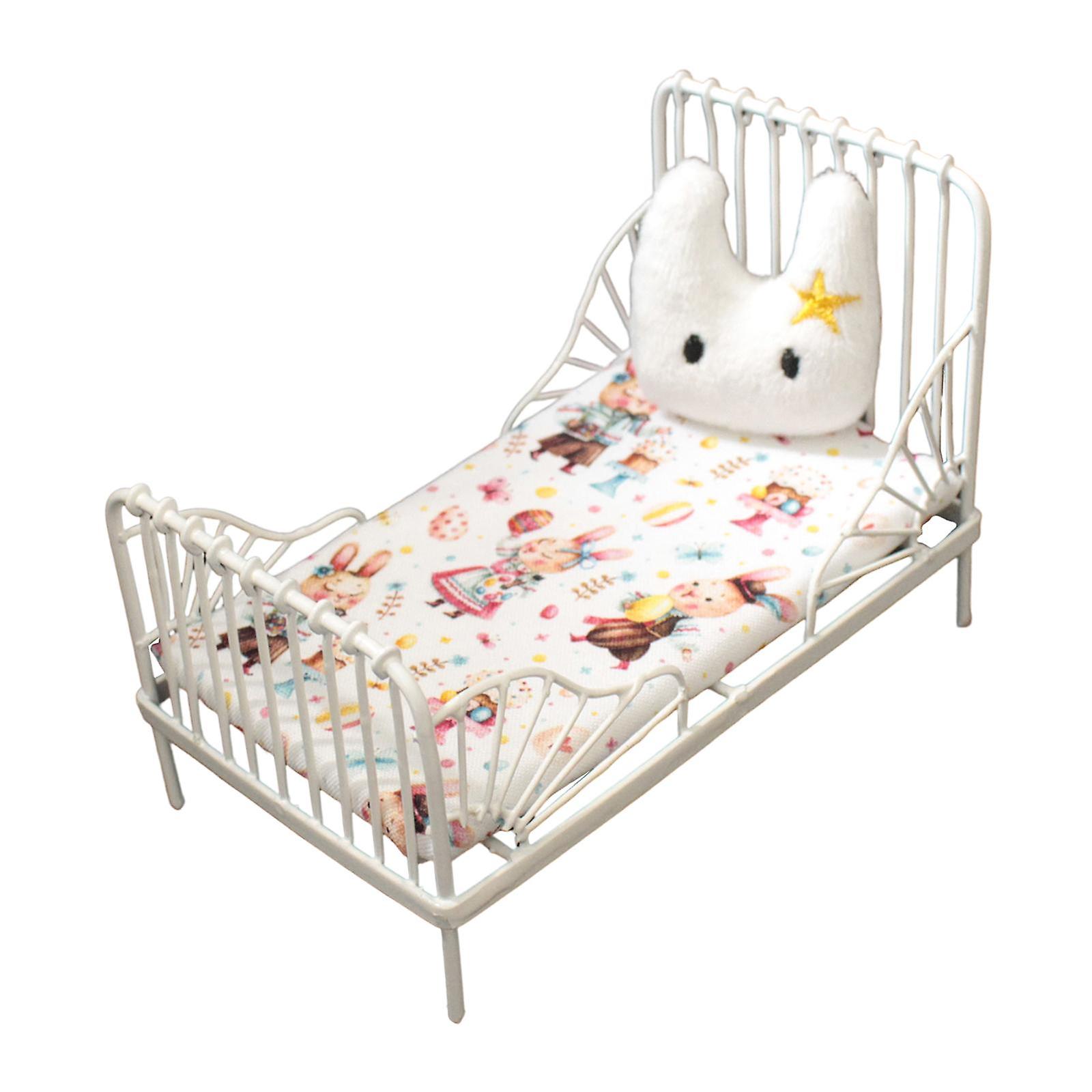 1/12 Mini Dollhouse Möbler Bed Simulation För Barn Rum Dekor Stil A