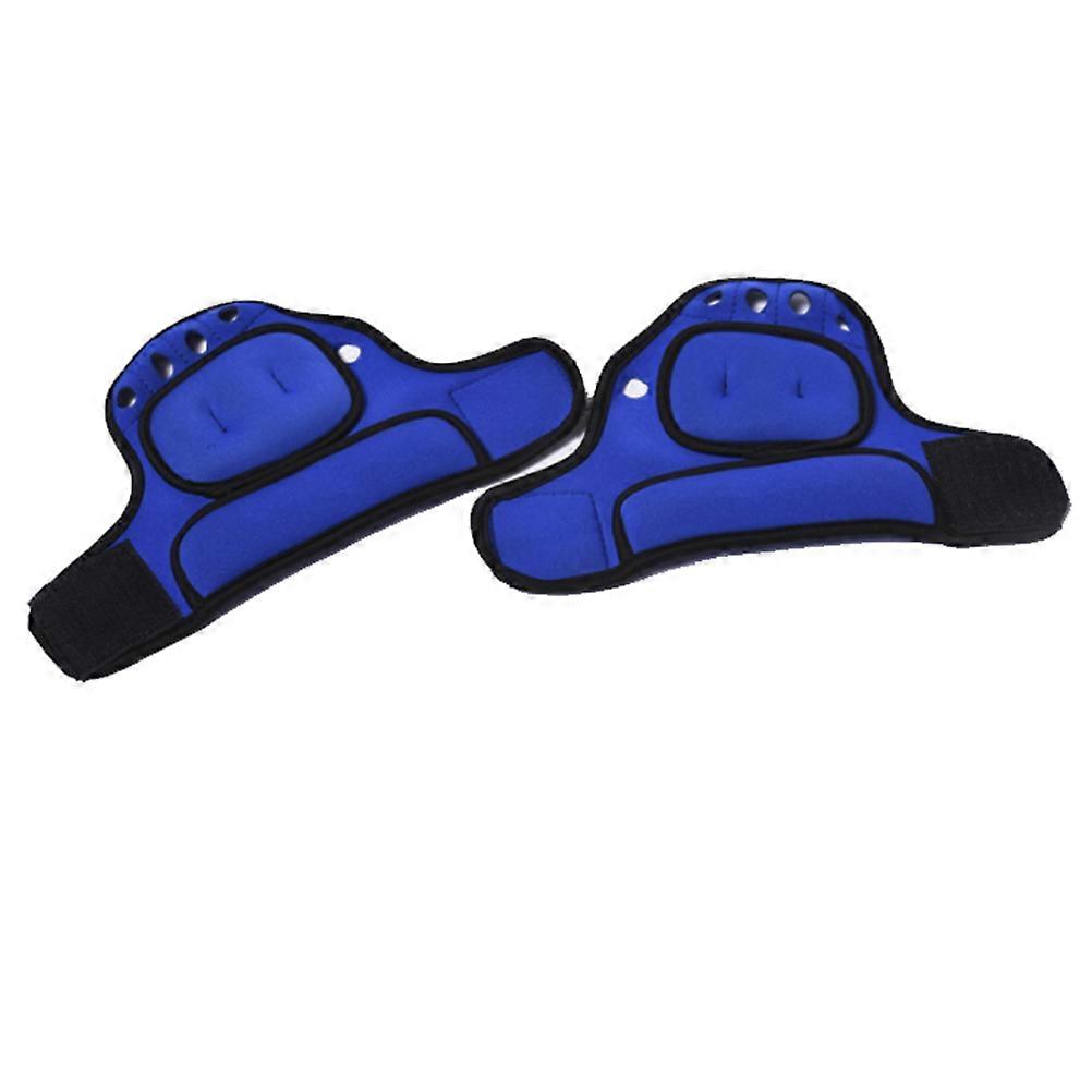 Training Gloves for Gym Use, Lightweight and Stretchy with Adjustable Fastening System