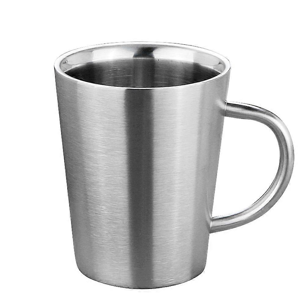 Beverage Tumbler with Construction and Efficient Heat Retention