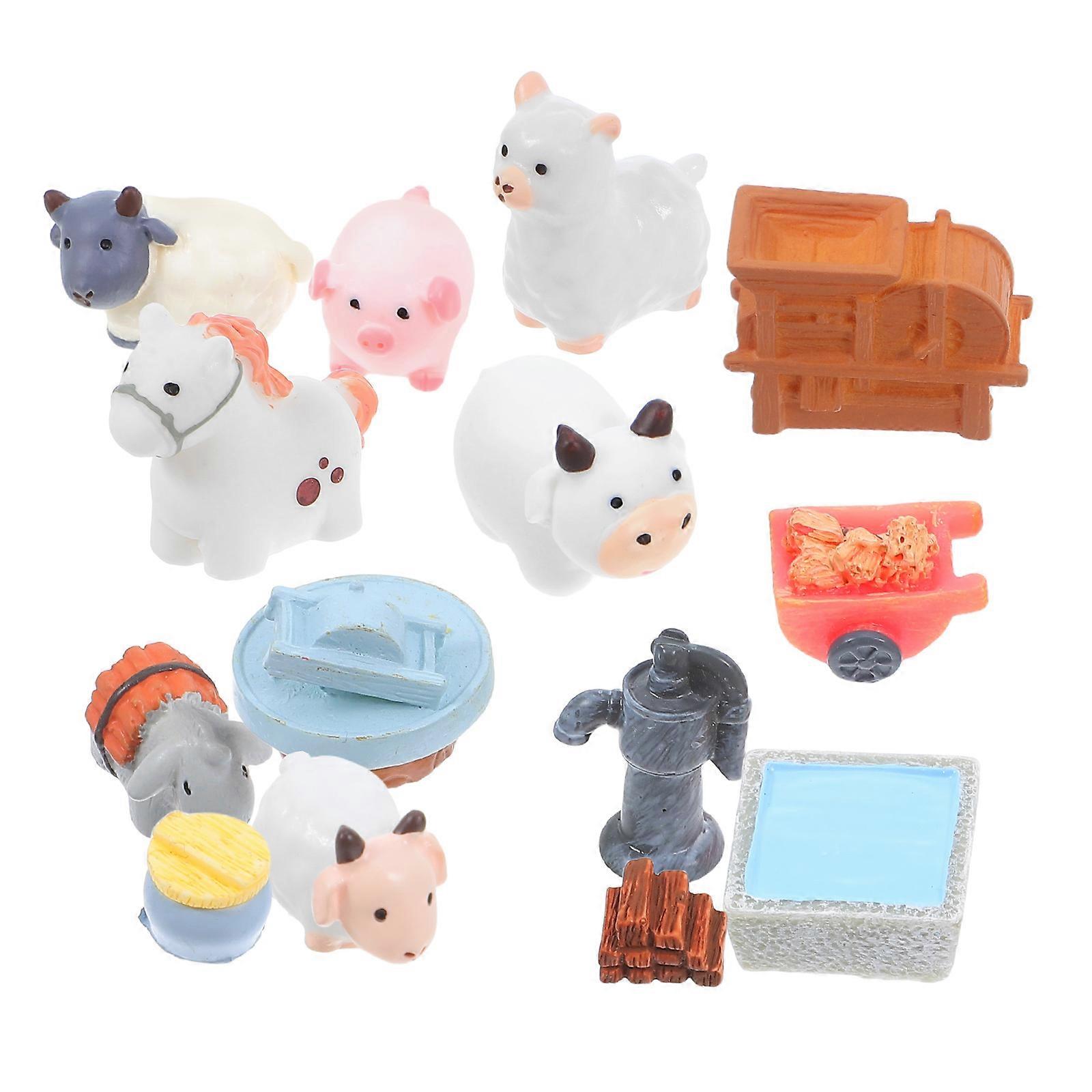 Mini Resin Animal Figurines Set Of 70 Home Decoration For Parents Various Animal Shapes Stimulate Observational Skills