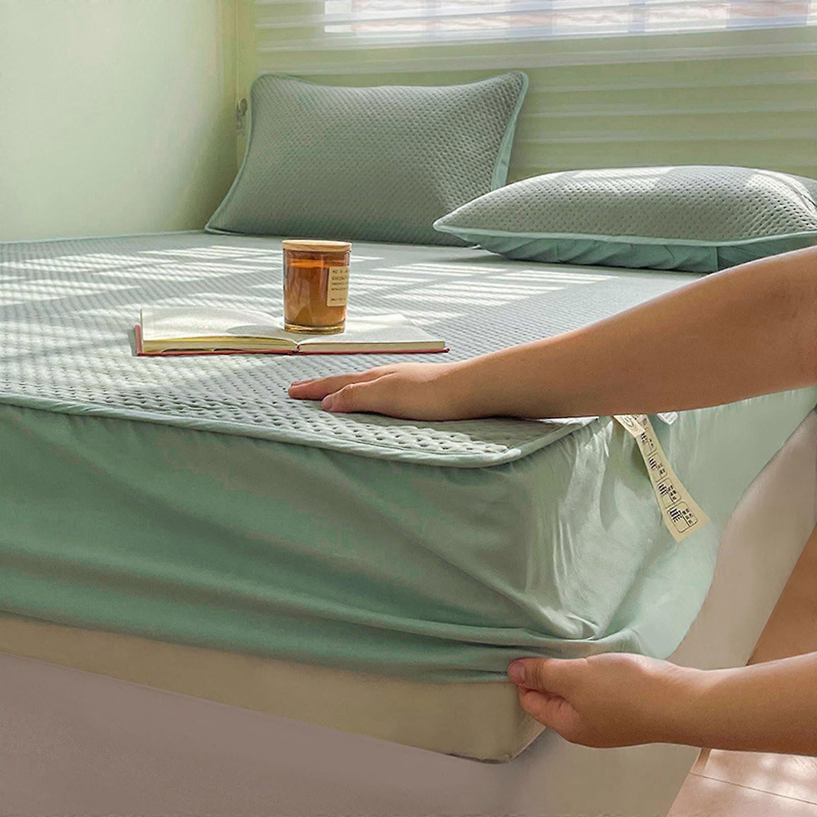 Super Soft Green Double Fitted Bed Sheet 200x220cm Deep 30cm NonIron for Comfortable Sleep