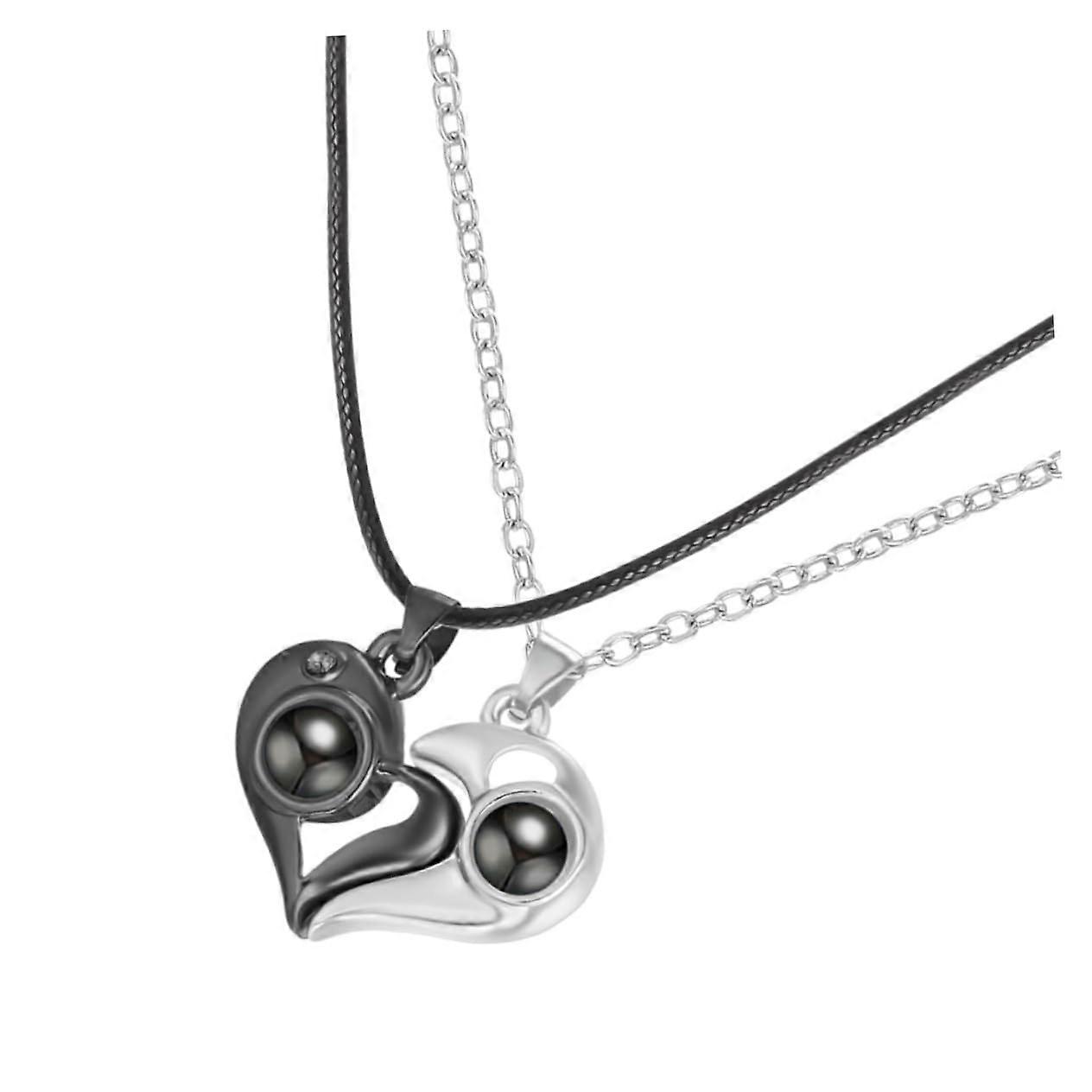 Magnetic Partner Heart-Shaped Necklace with Projection for Couples, Creative Gift for Weddings, Anniversaries, Valentine's Day