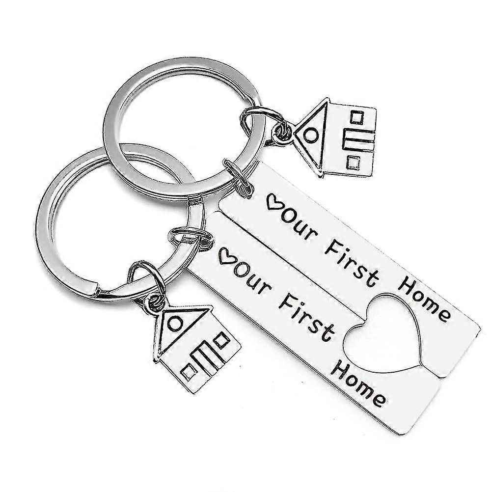 2個私たちの最初のホームキーリング、絶妙な新しいホームキーリングロマンチックな中空ハートペンダントマッチングカップルキーホルダー