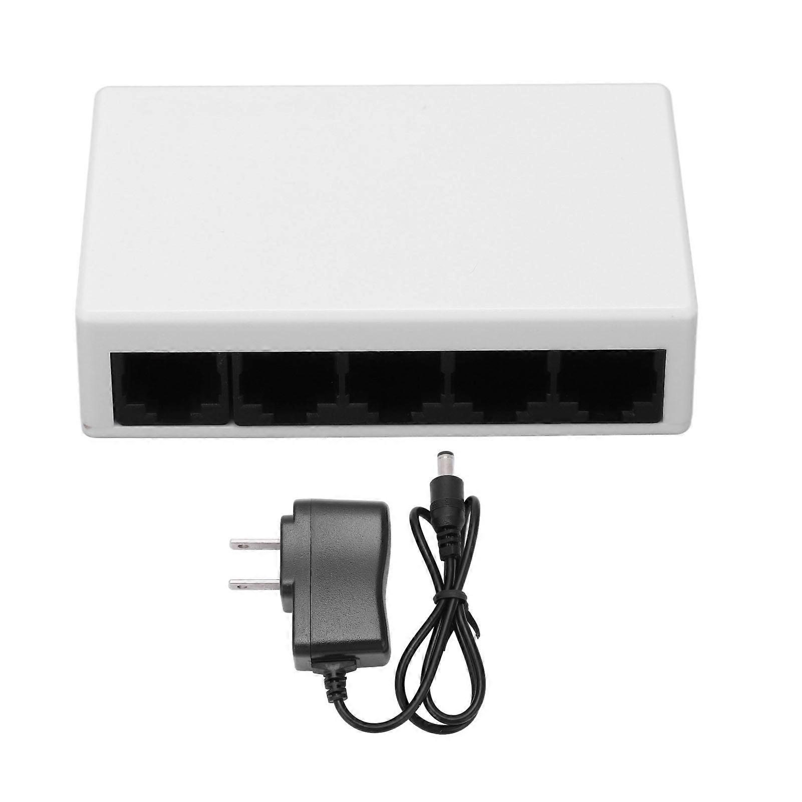 High-Performance 5-Port Network Switch with Lightning Protection
